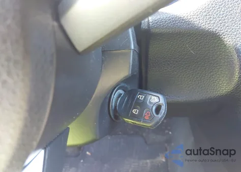 2014 Ford Mustang V6 z USA, uszkodzony, nr VIN 1ZVBP8AM2E5311716